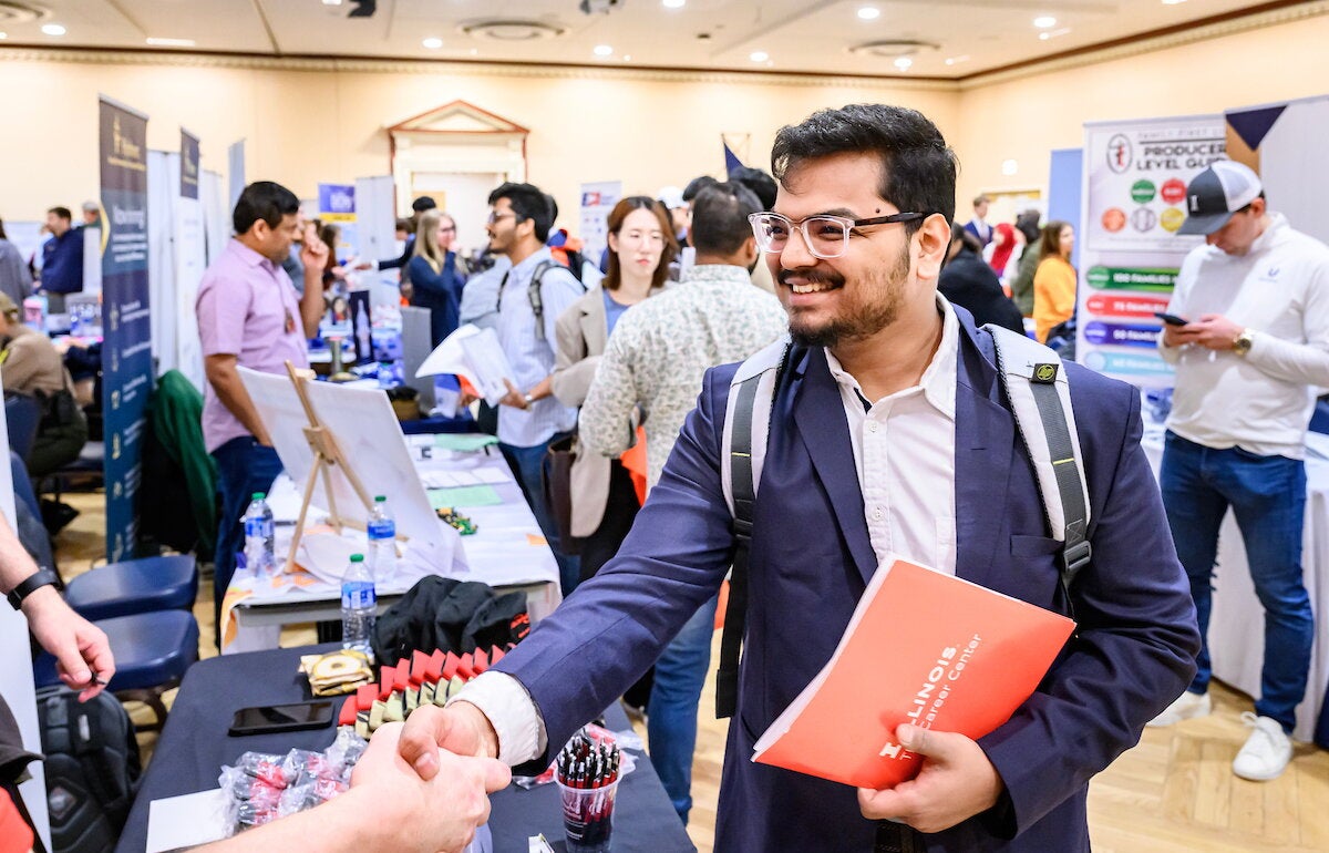 Student at career forum