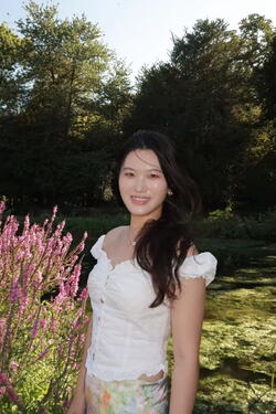 Ashley Luo